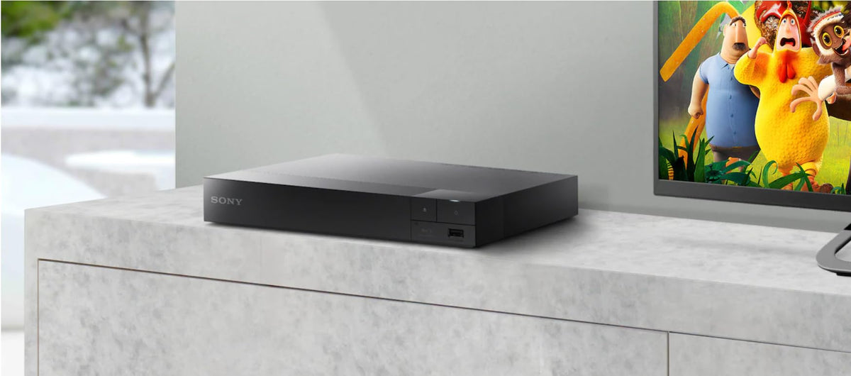 1080p Blu-ray DVD Player with HDMI Cable F268205